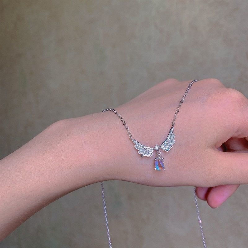 Thumbnail: Vintage Butterfly Necklace Women Golden Stainless Steel Blade Snake Chains Aest