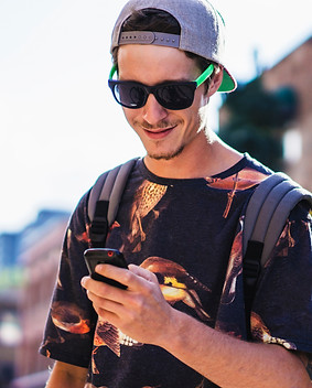 man texting