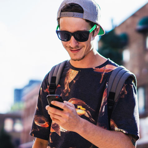 A túlzott mobiltelefon használat férfi meddőséget okoz?