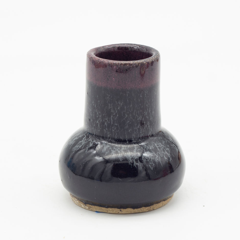 Thumbnail: Muddy Mestiza/Isla Swallow, "Cranberry Drip Pipe" (HF25_IS004)