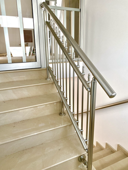 INOX rail