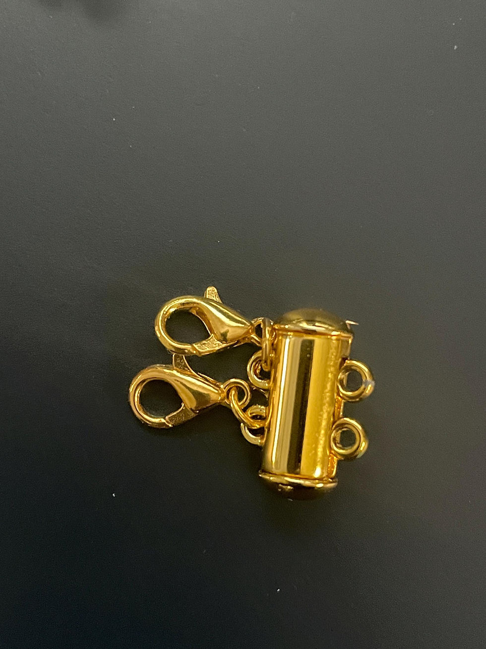 Thumbnail: Magnetic Layering Clasps in Silver and Gold for 2 or 3 Necklaces