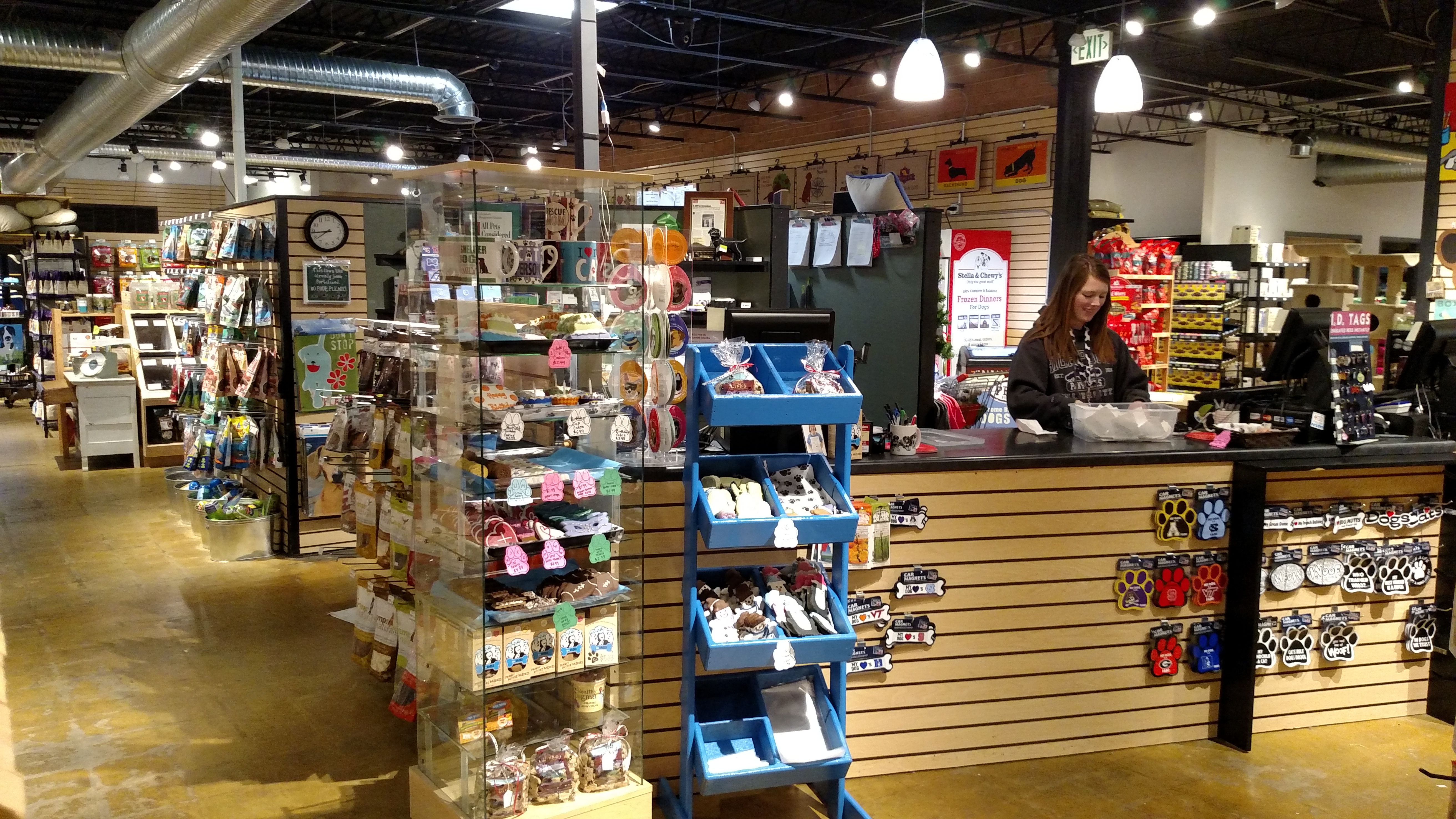 All Pets Considered Store Pictures