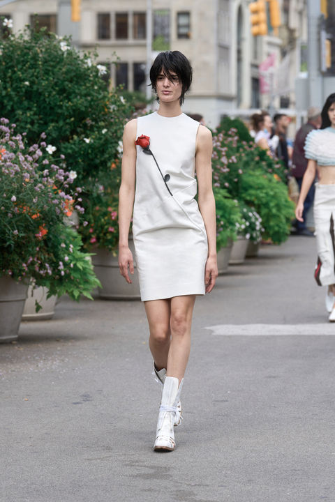 LÙCHEN SS23 LOOK3.jpg