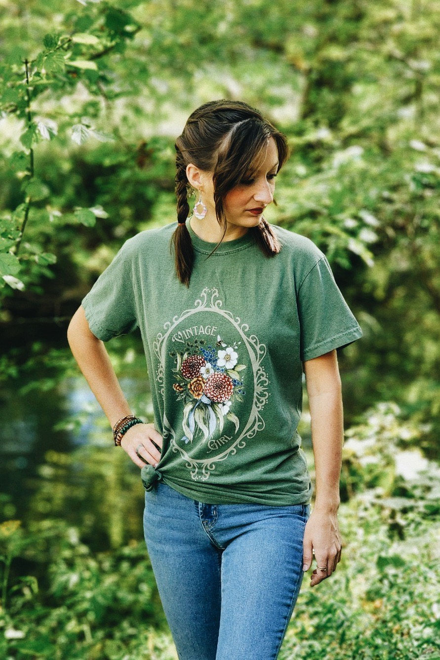 Thumbnail: "VINTAGE GIRL" | VINTAGE WASH GRAPHIC TEE | COMFORT COLORS®