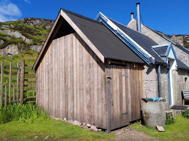 Camas Larch build