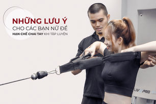 Những tips quan trọng để nữ giới tập luyện không bị chai tay