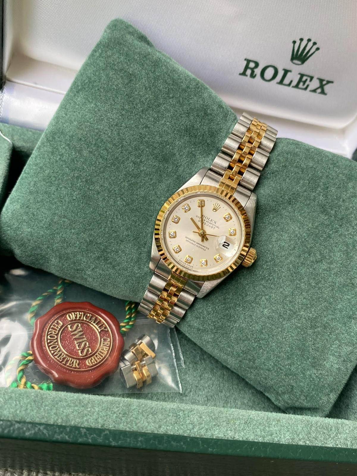 ROLEX DATEJUST 69173 TWO TONED 18K YG STEEL AUTOMATIC SILVER 10 DIAMONDS