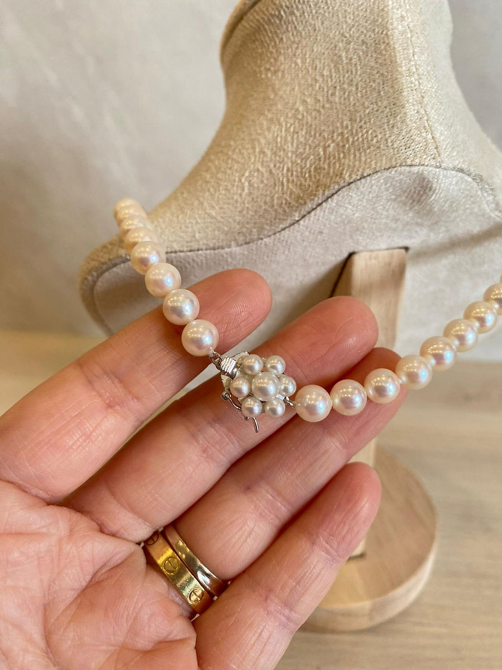 Thumbnail: TASAKI 6.5-7MM AKOYA PEARL STRAND 42CM