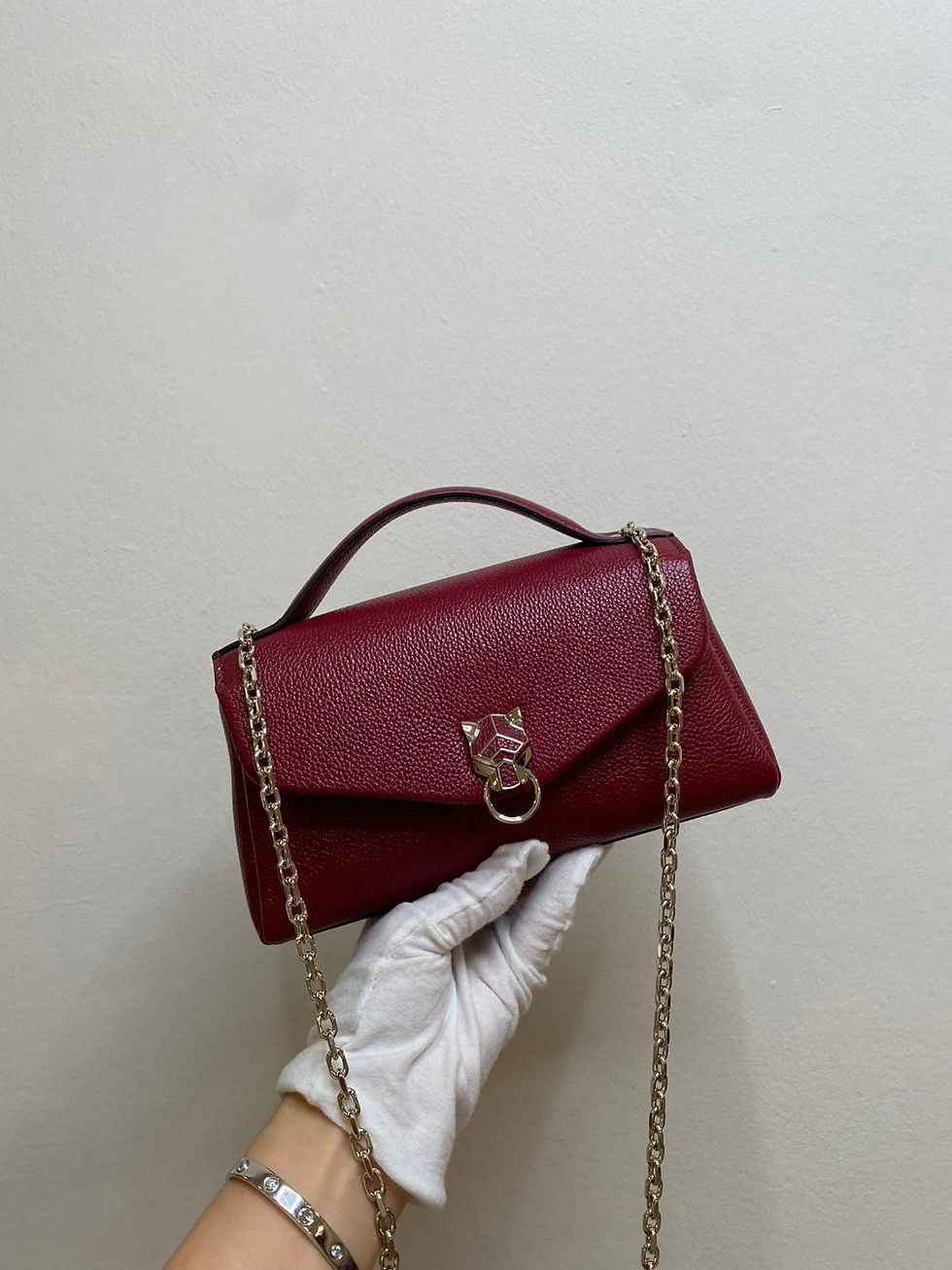 Thumbnail: CARTIER PANTHERE FLAP CROSSBODY BAG BURGUNDY GRAINED CALFSKIN - Like New