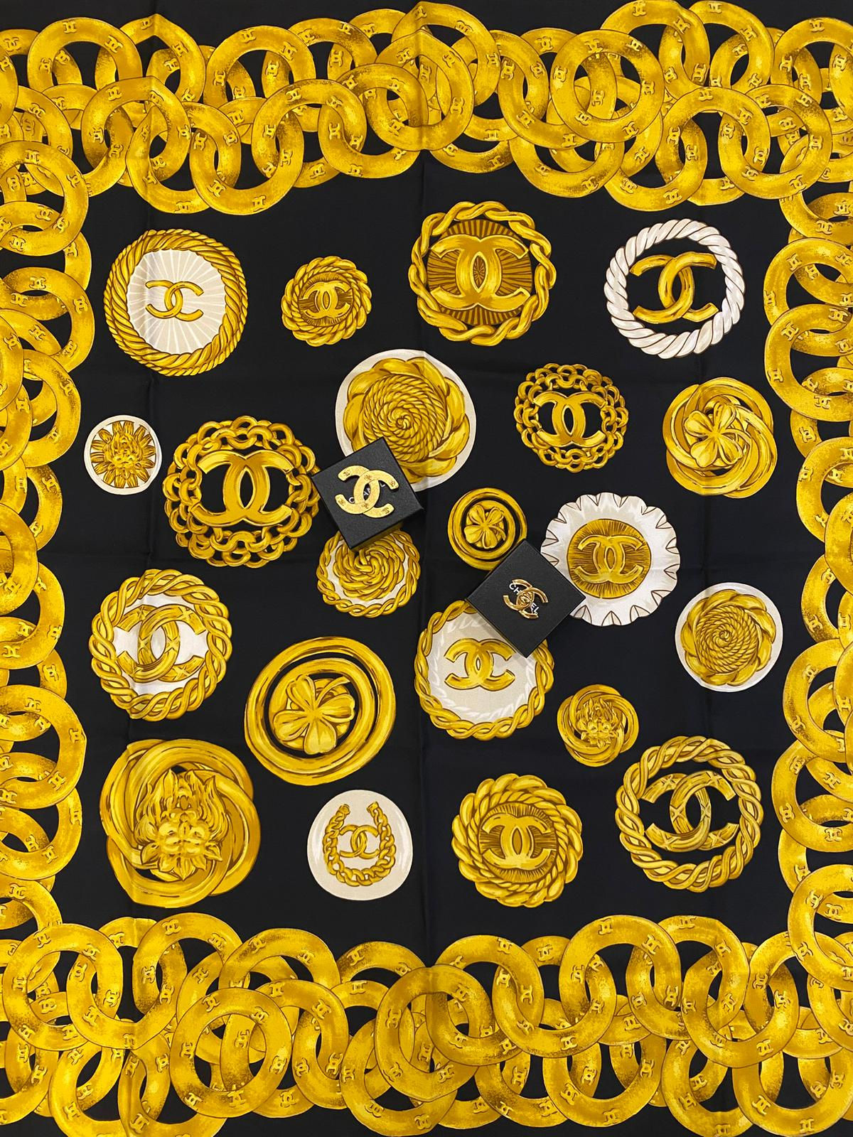 CHANEL 90s VINTAGE SCARF DARK NAVY BROOCH COLLECTION