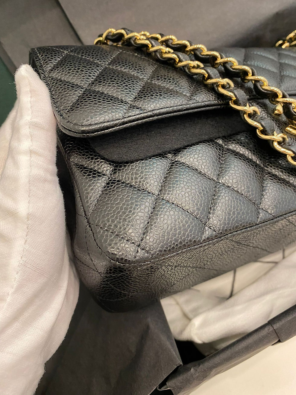 Thumbnail: CHANEL CLASSIC FLAP MEDIUM CAVIAR BLACK GHW — New Kept Unused