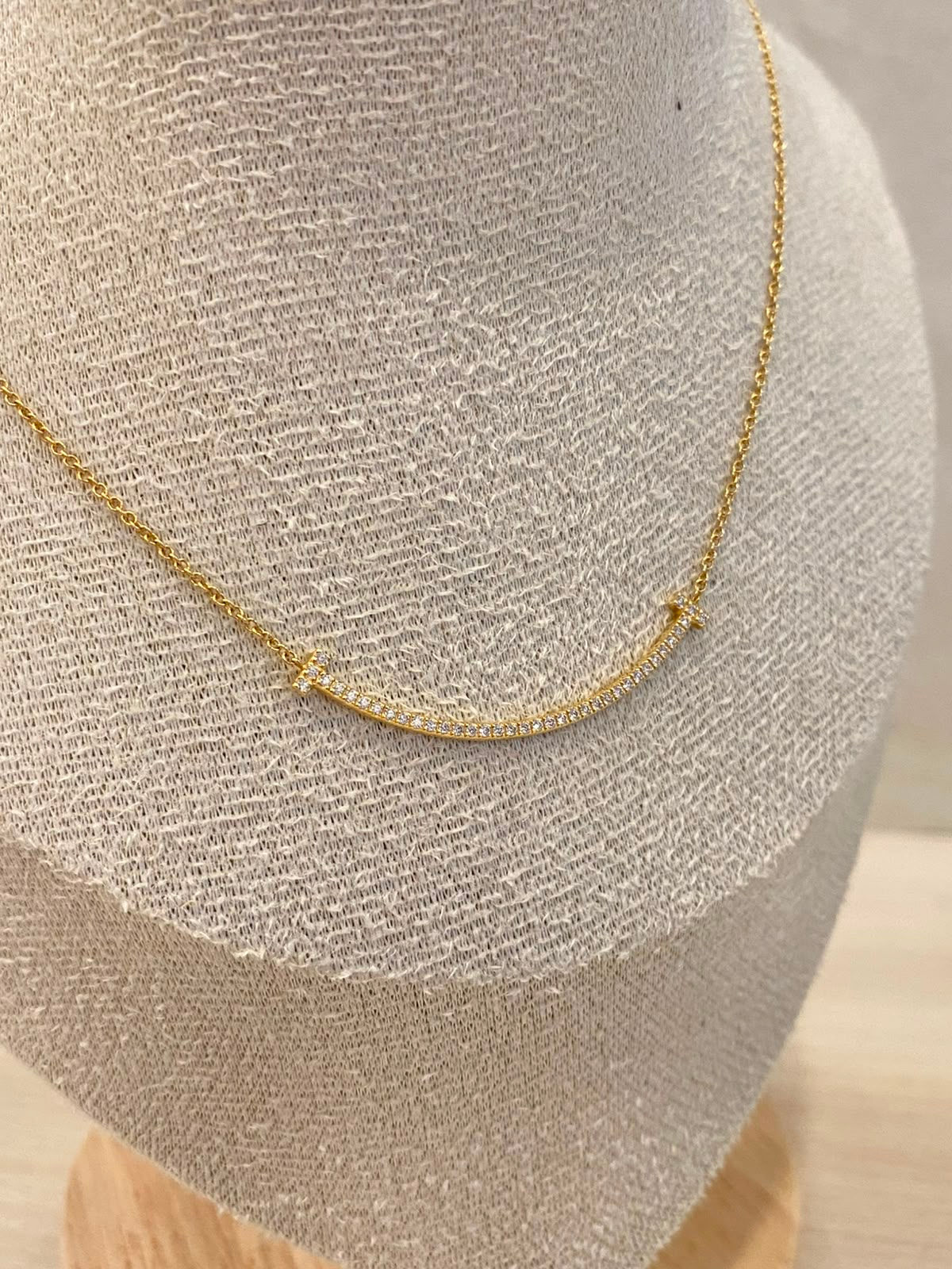 TIFFANY & CO SMILE NECKLACE 18K SOLID GOLD SM DIAMONDS PAVED