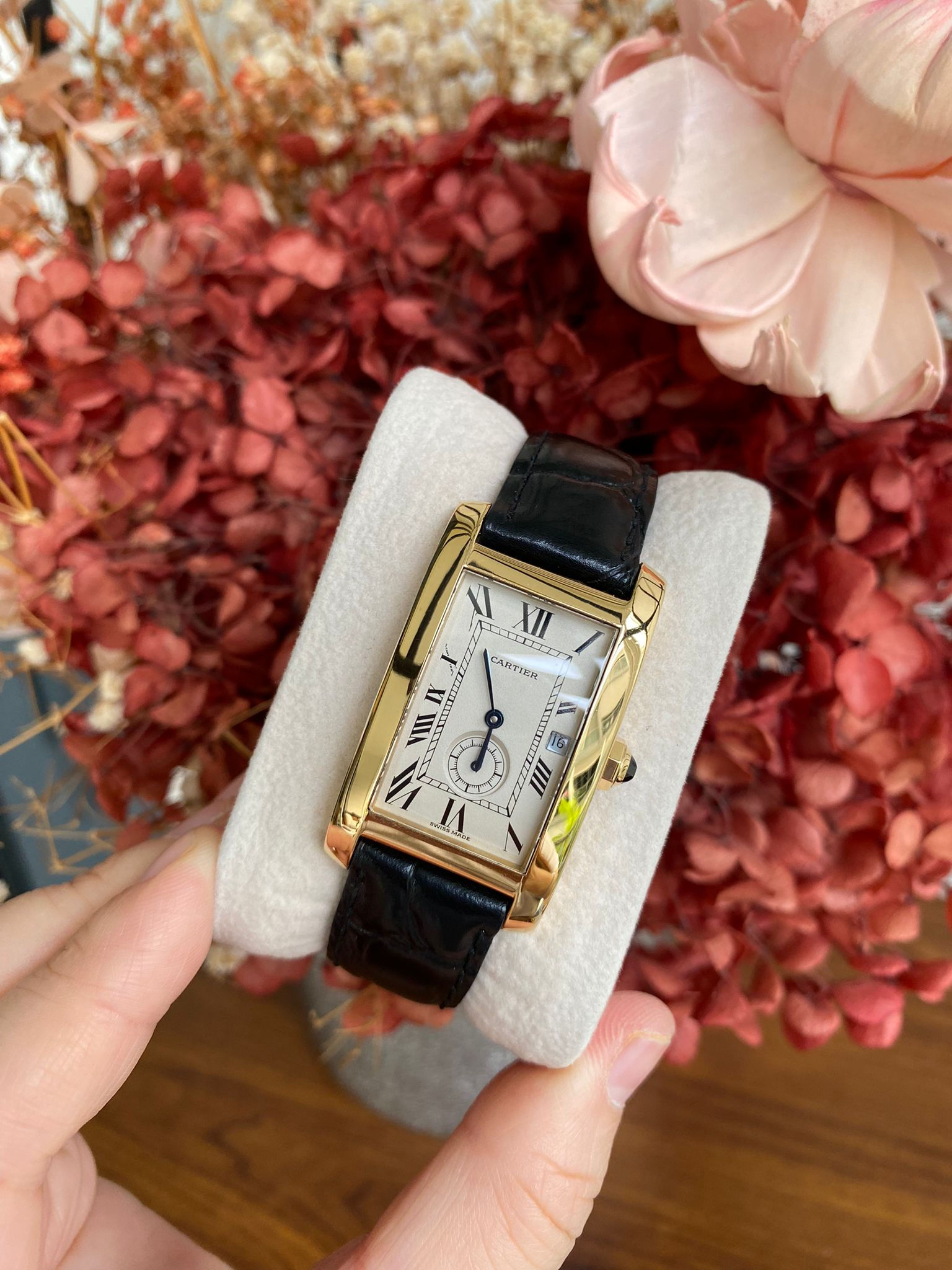 CARTIER TANK AMERICAINE 18K SOLID GOLD QUARTZ