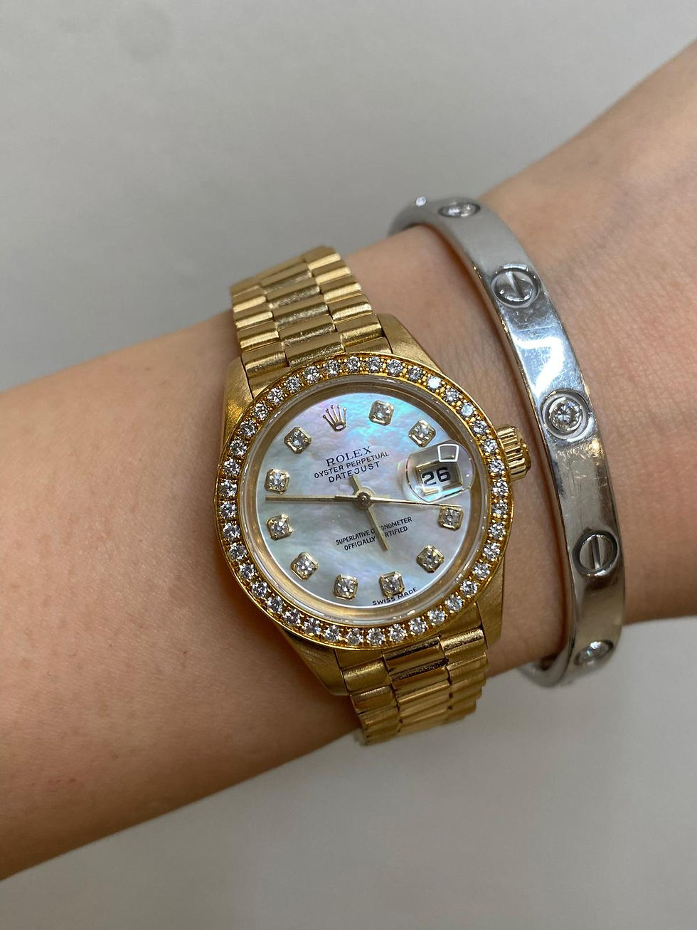 Thumbnail: ROLEX DATEJUST 26 69138 MOP DIAL 10P DIAMONDS ORIGINAL DIAMOND BEZEL PRESIDENT