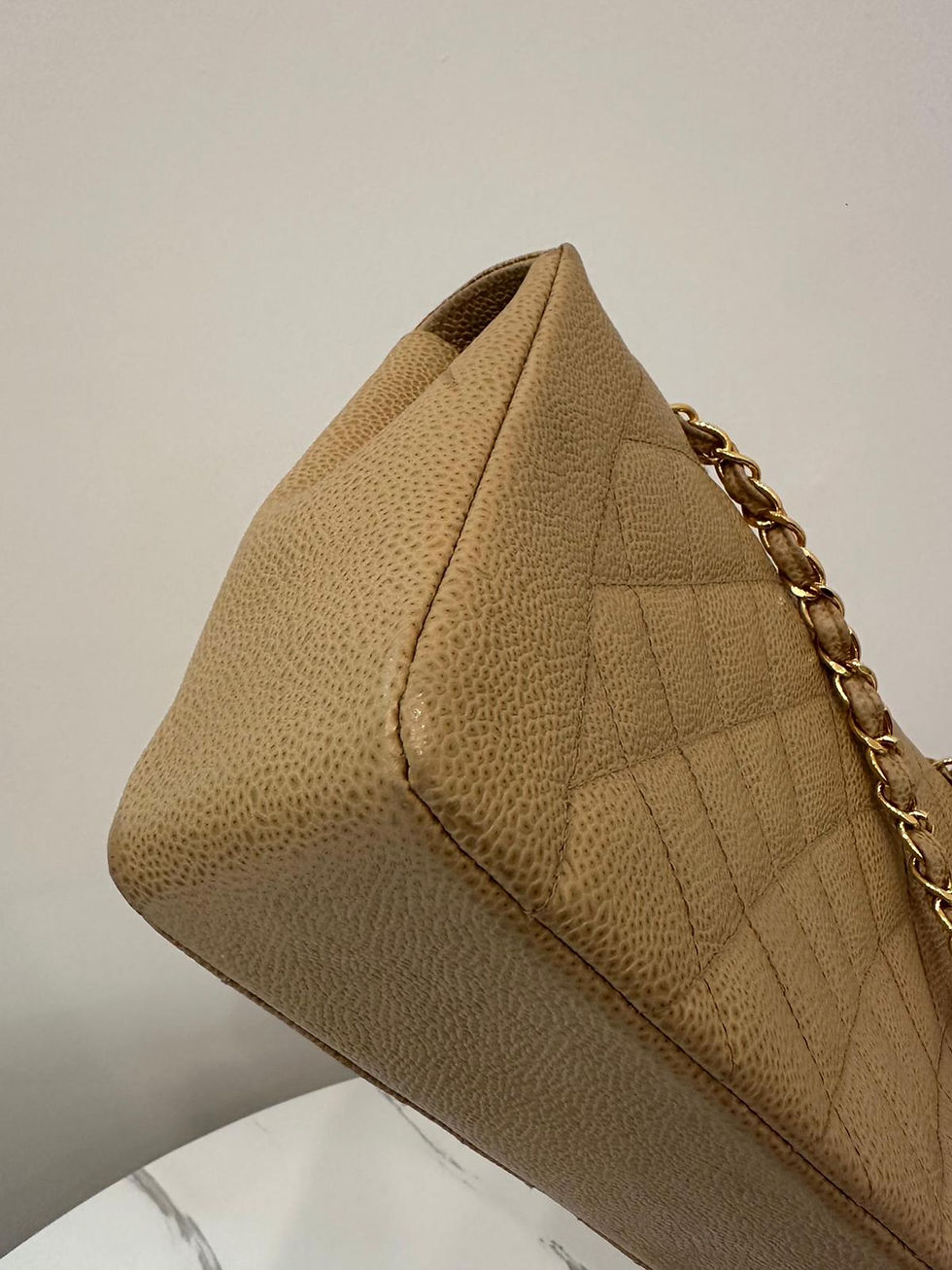 Thumbnail: CHANEL MEDIUM CAVIAR DIANA PIGMENTED DARK BEIGE 24K GHW