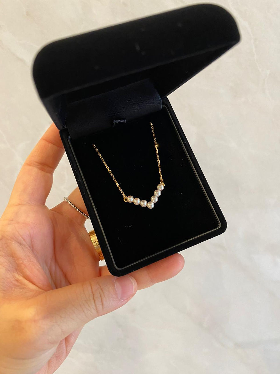 Thumbnail: TASAKI PEARLS  BABY AKOYA V-SILHOUETTE PENDANT 18K SOLID GOLD