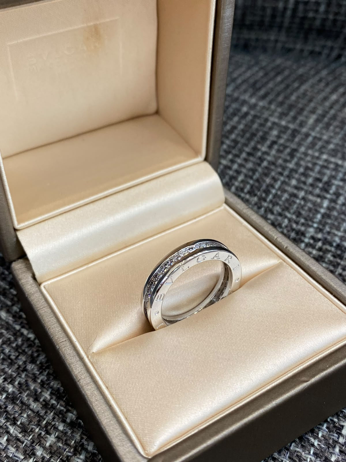 BVLGARI B.ZERO1 18K WHITE GOLD PAVED DIAMONDS RING - Size 55