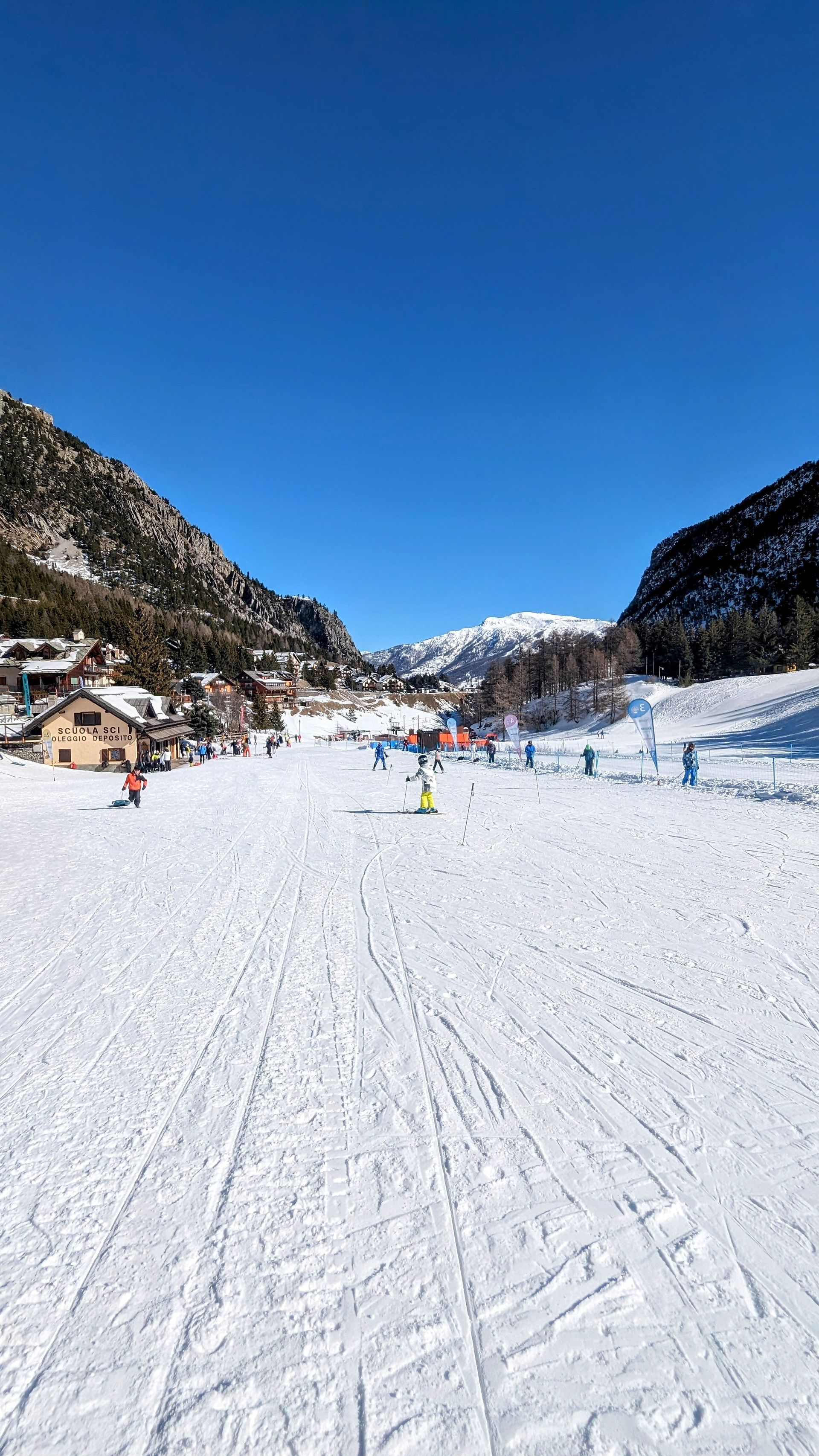 The ski school in Claviere, Italy 