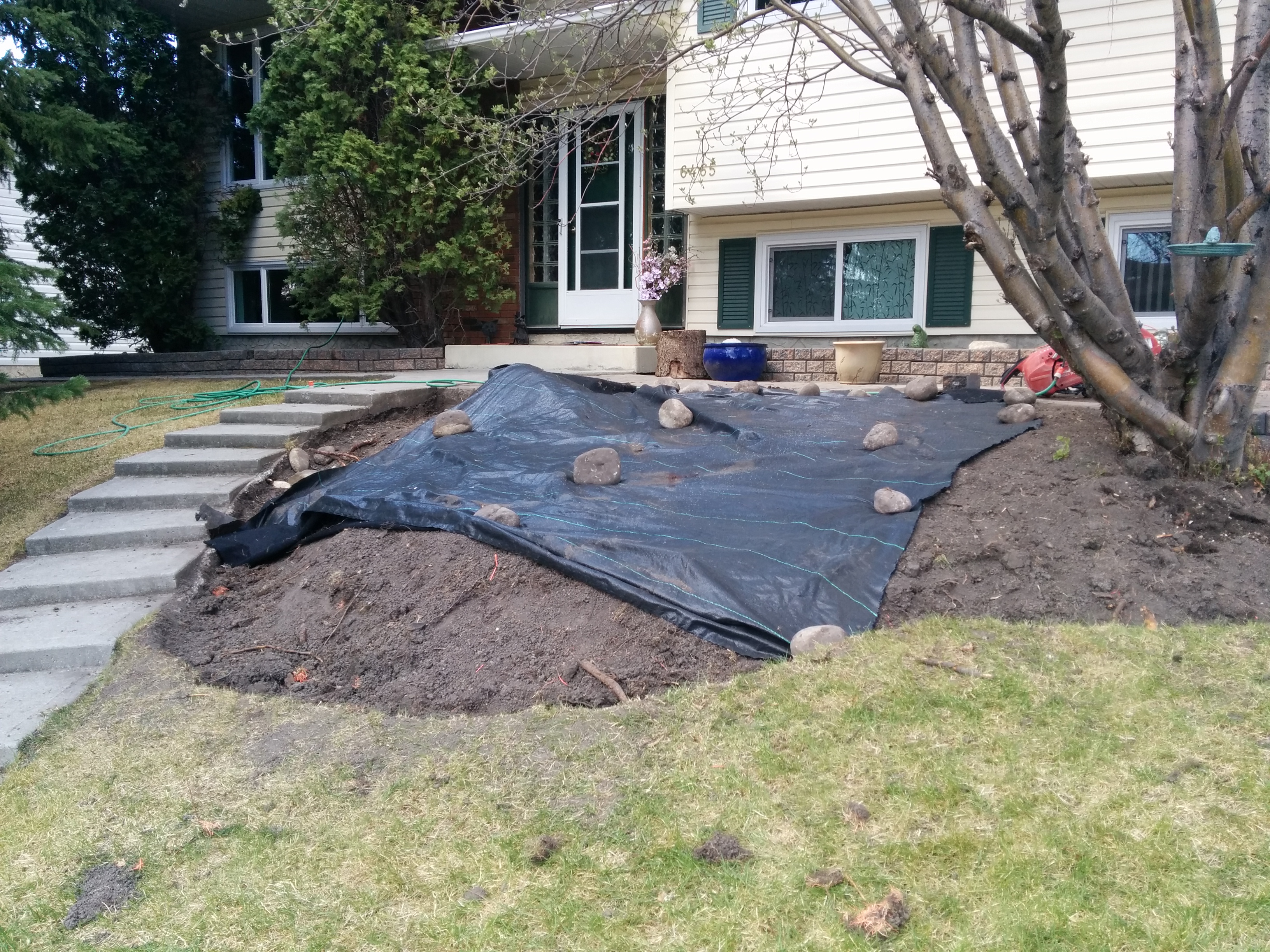 35' Curved Retaining Wall