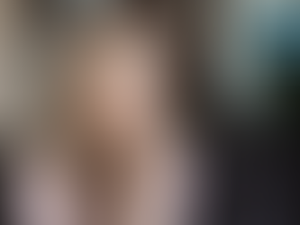 Pais em casa após a saída dos filhos, representando a síndrome do ninho vazio