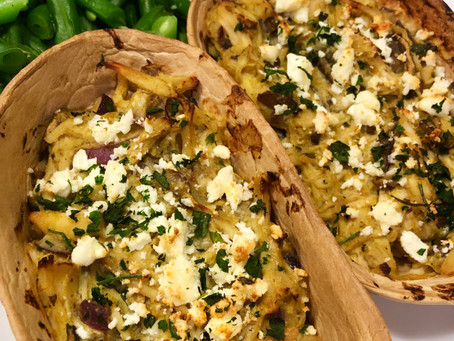 Mild Curry, Mushroom and Onion Pies