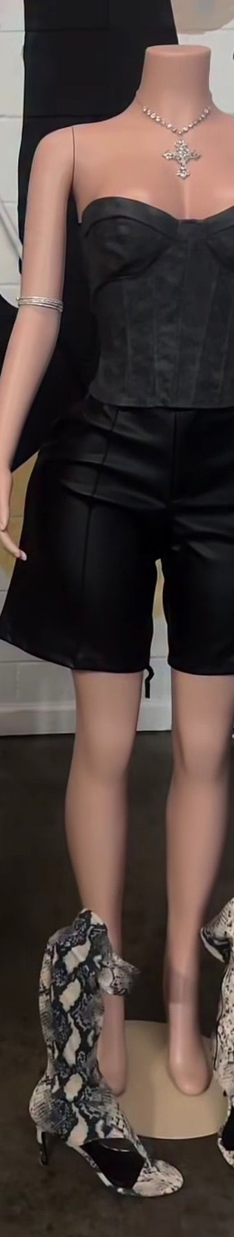 Thumbnail: Leather Corset