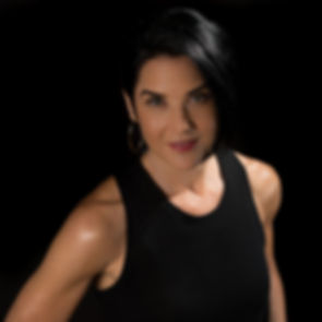 Aly Faber Headshot.jpeg