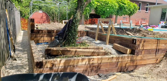 retaining wall home renovation landscaping general contractor london ontario