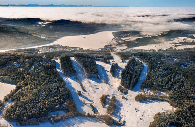 Lipno - Winter sky view.png