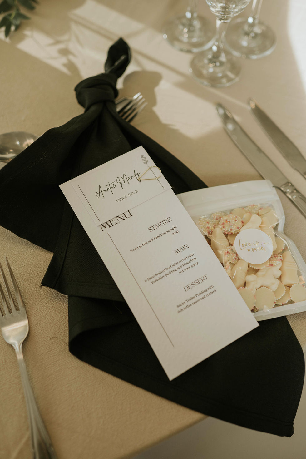 wedding table place settings boho
