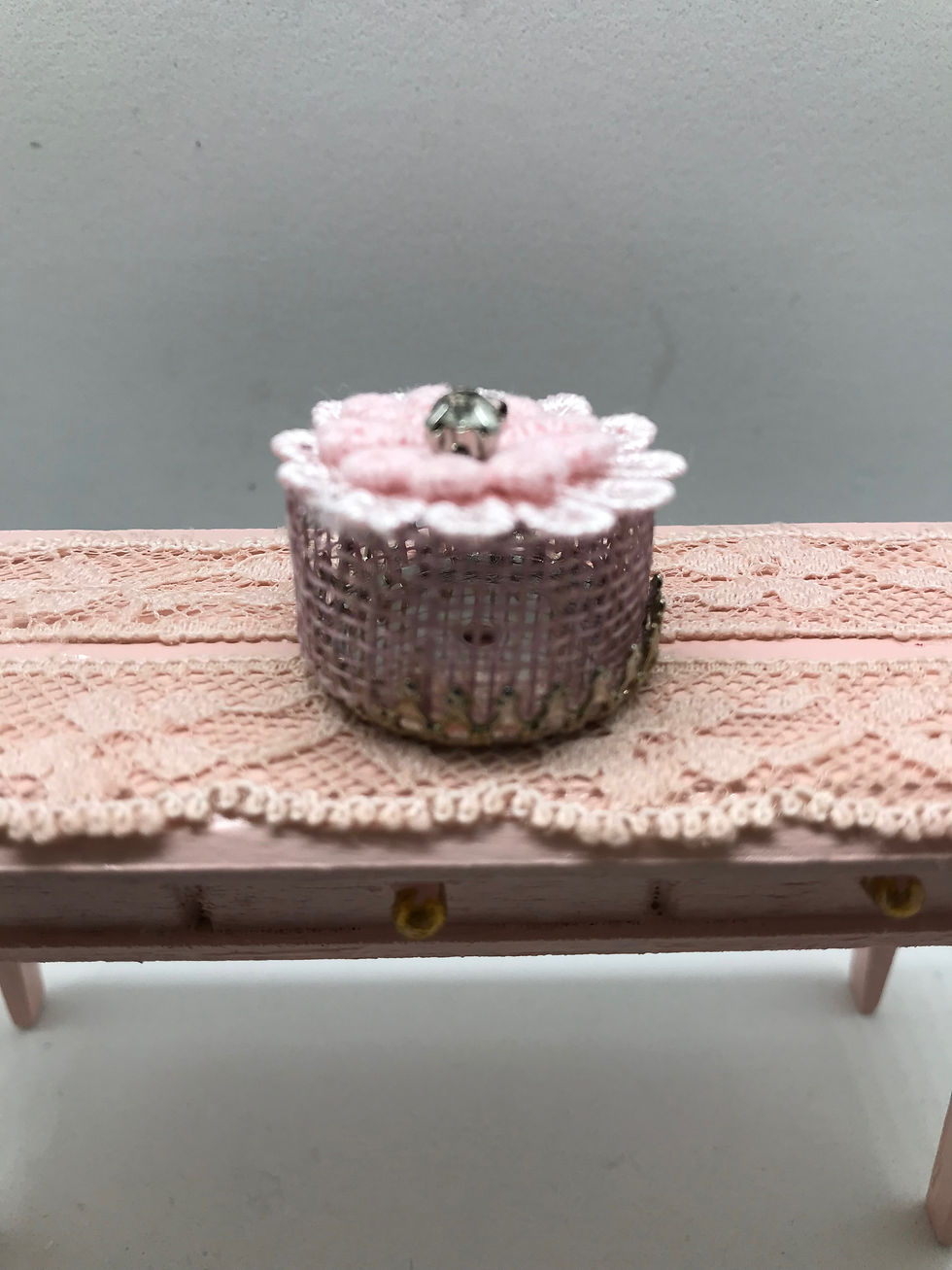 Boite miniature "Fleur" 1/12, maison de poupée