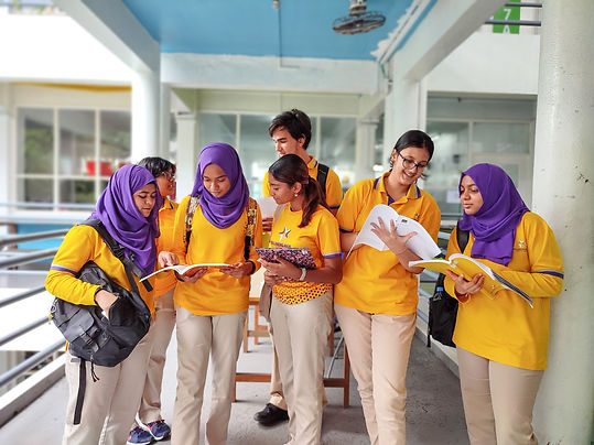 Billbong High Students