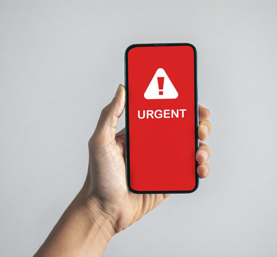 Man got urgent alert. emergency and urgent from working calling..jpg