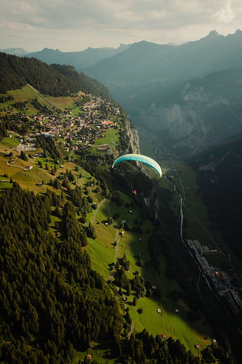 Paragliding Murren Town