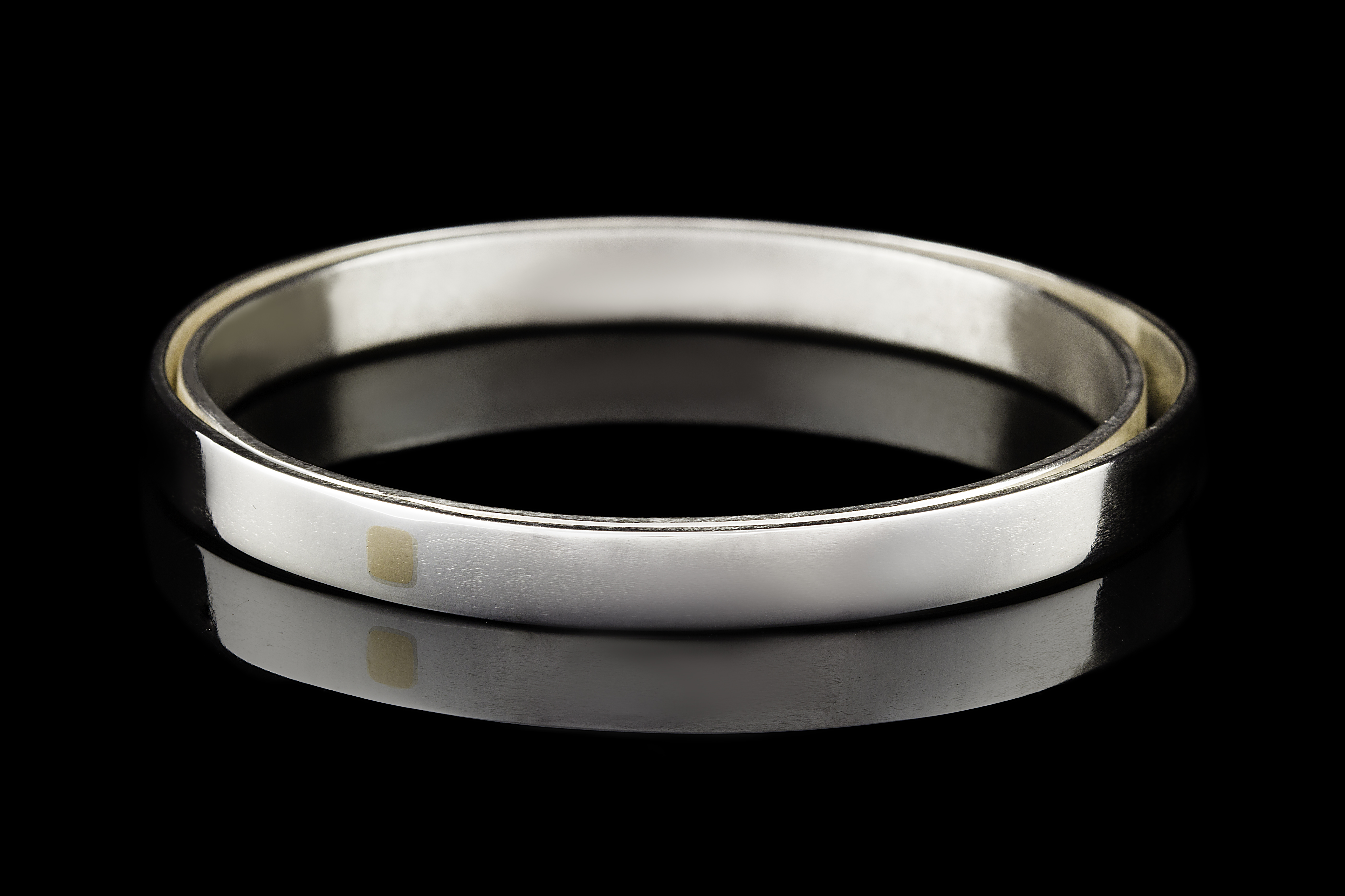 Jewellery by Lynndy Young
