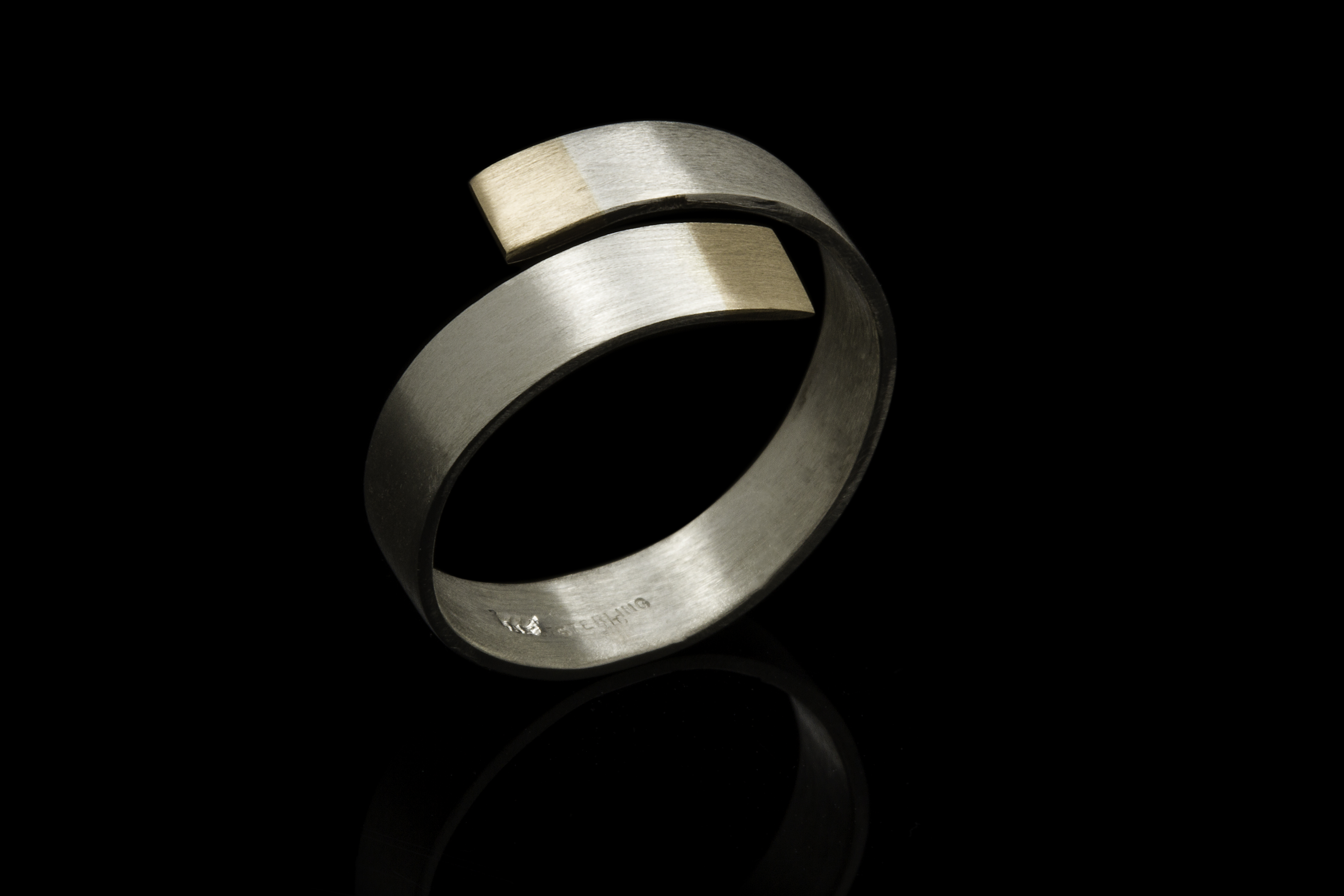 Jewellery by Lynndy Young