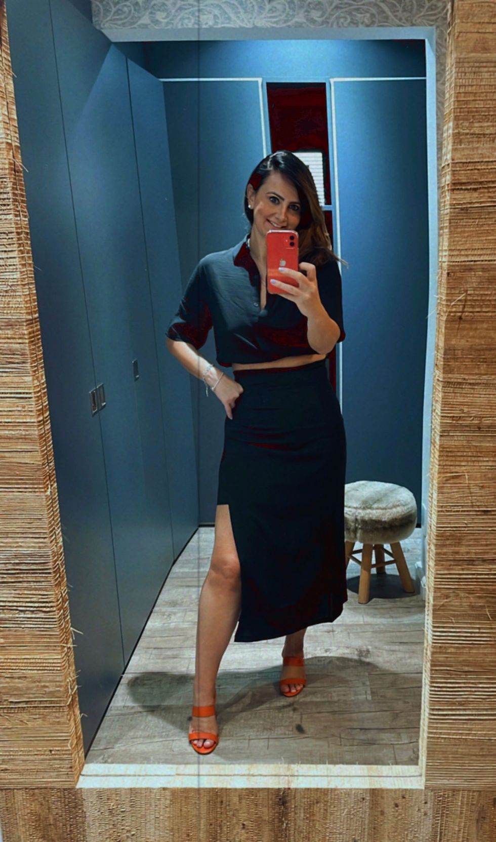 Miniatura: Conjunto cropped + saia midi