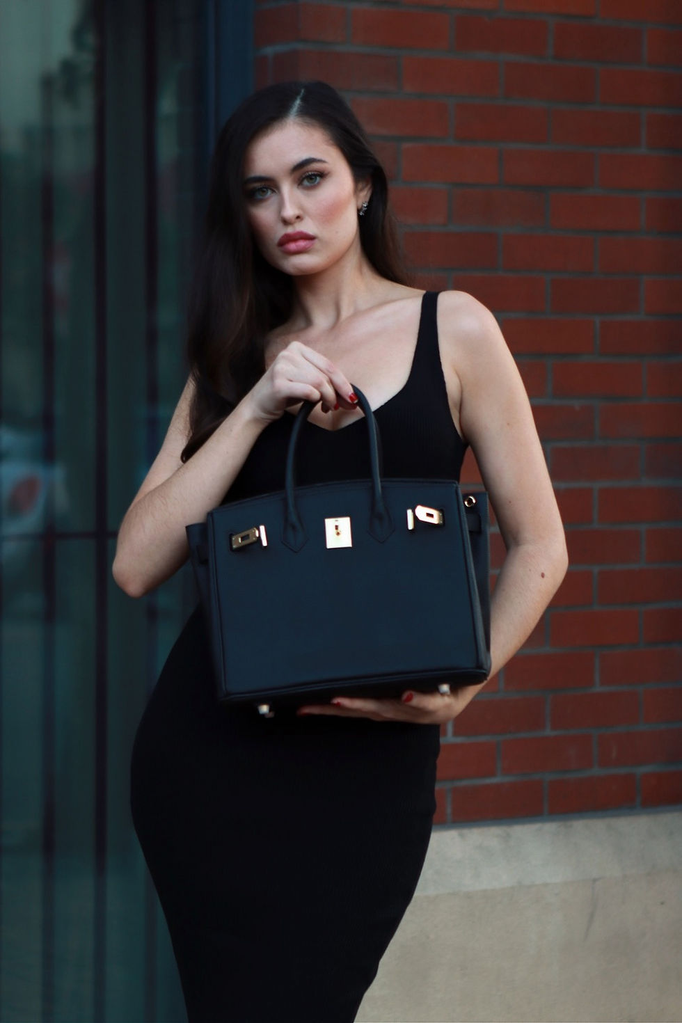 Thumbnail: Xtelier Serenity Leather Handbag in Black Color