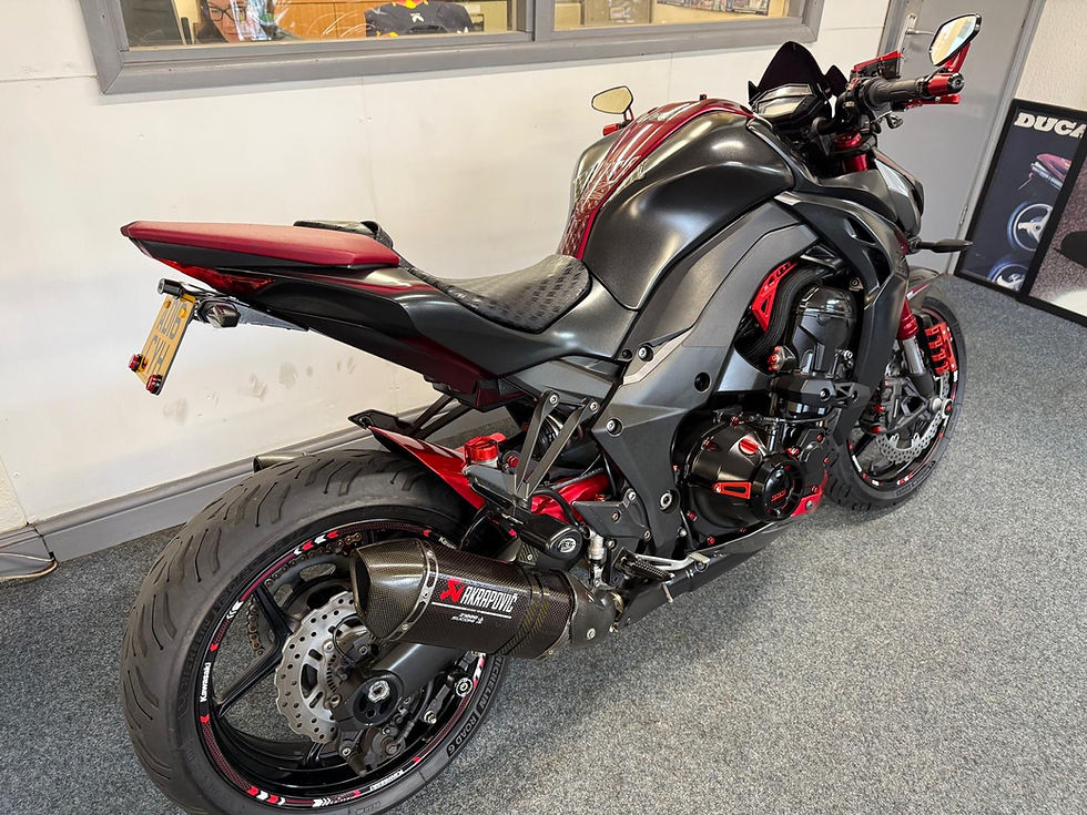 Thumbnail: Kawasaki Z1000 Special Edition