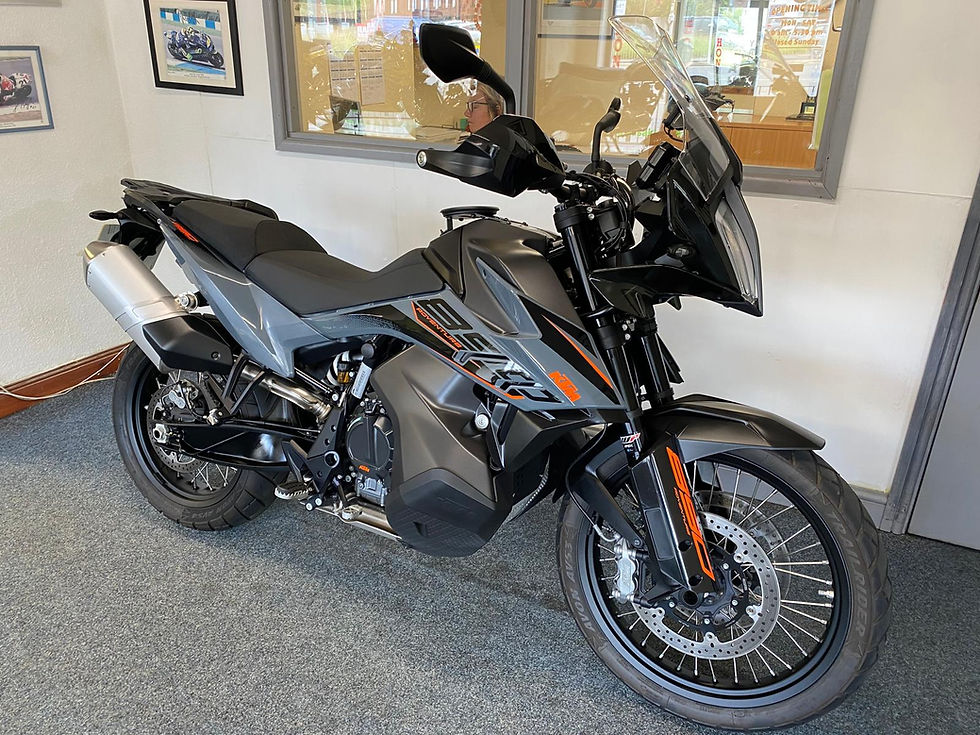 Thumbnail: KTM 890 Adventure