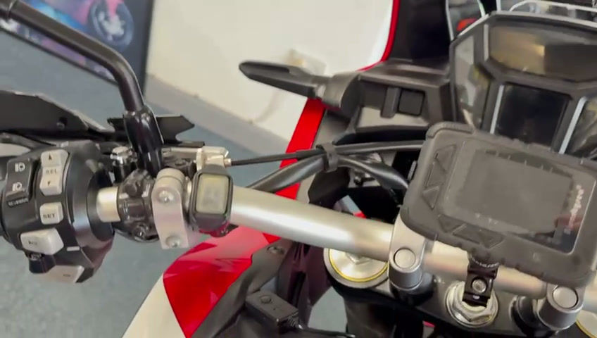 Thumbnail: Honda CRF1000 Africa Twin
