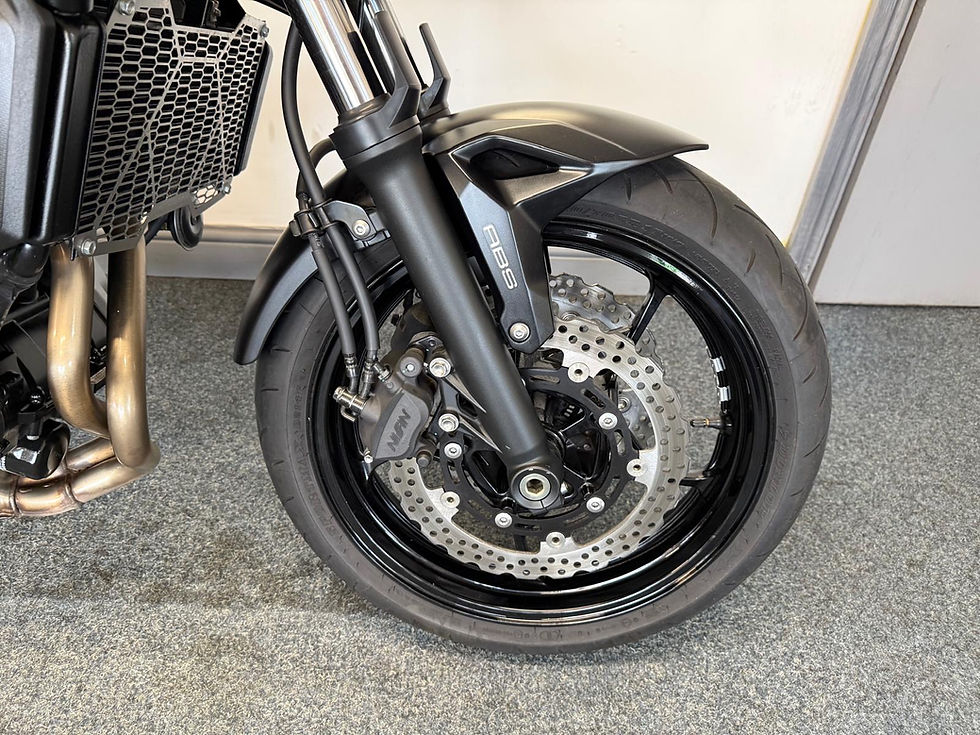 Thumbnail: Kawasaki Z650