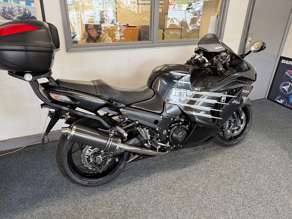 Thumbnail: Kawasaki ZZR 1400