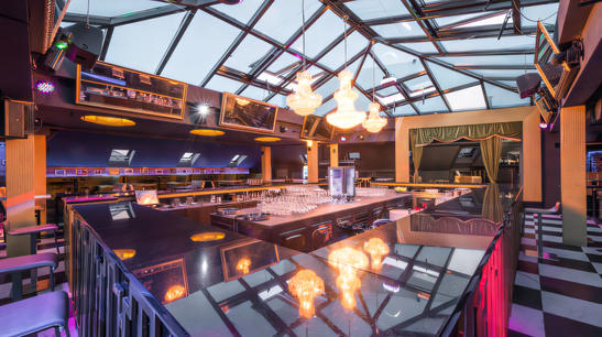 Projeto comercial completo turn key de casa noturna no PY. Projeto e execução de toda obra