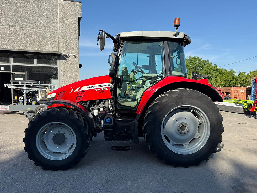Miniatura: Massey Ferguson 5713 SL DYNA-6