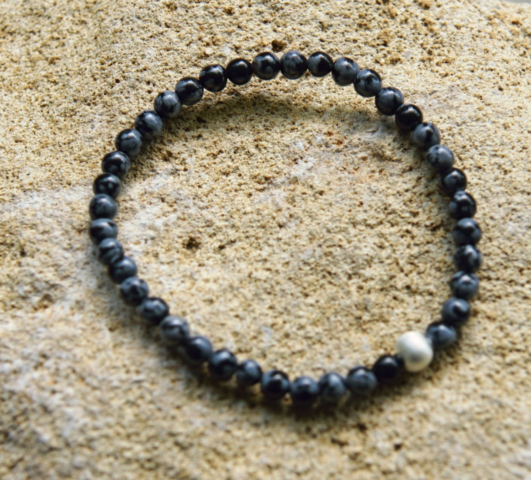 Armband, Bracelet: Schneeflocken Obsidian 4mm Silber 925