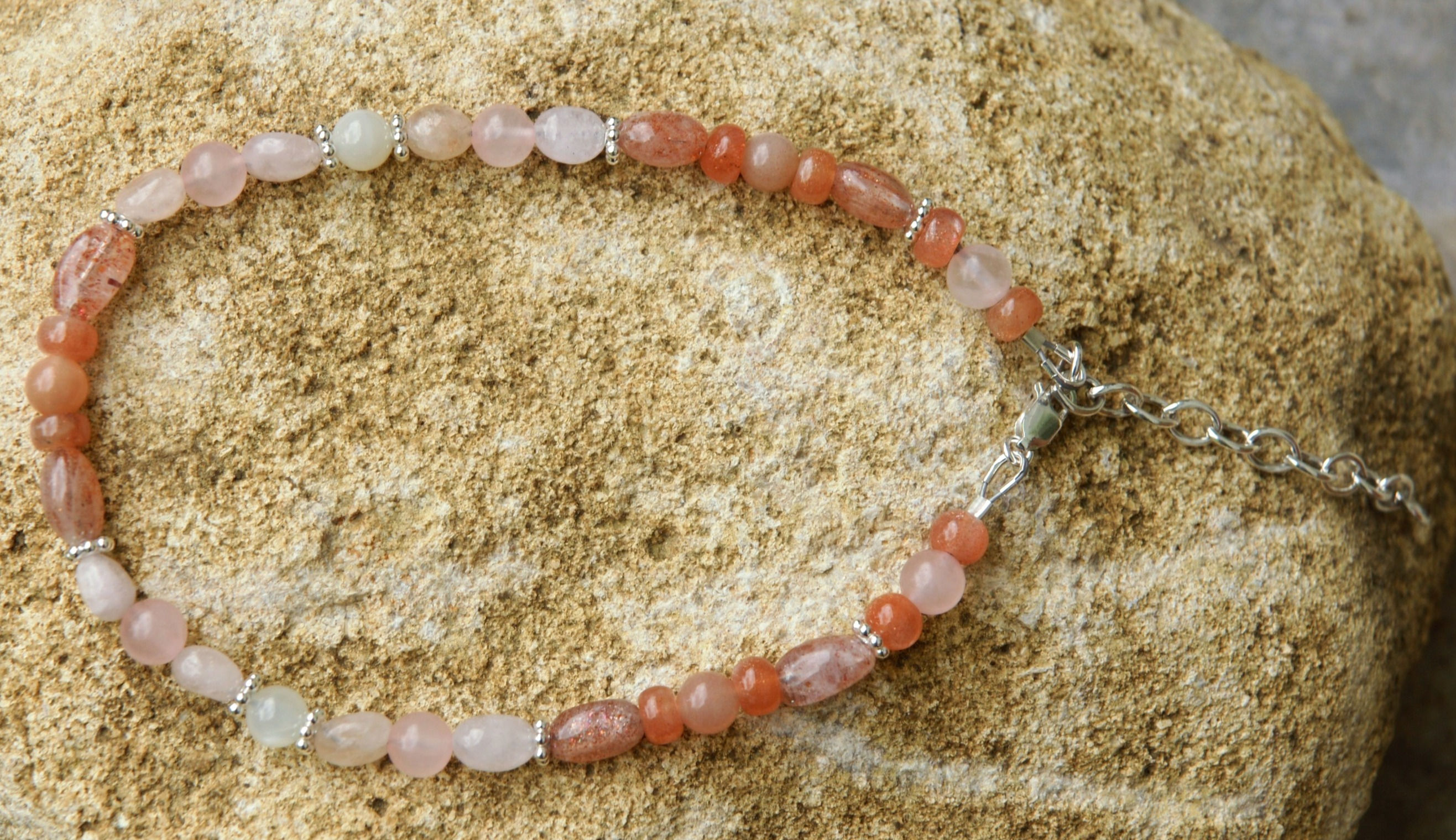 Fusskette: Mondstein, Sonnenstein, Rosenquarz, Morganit Silber 925