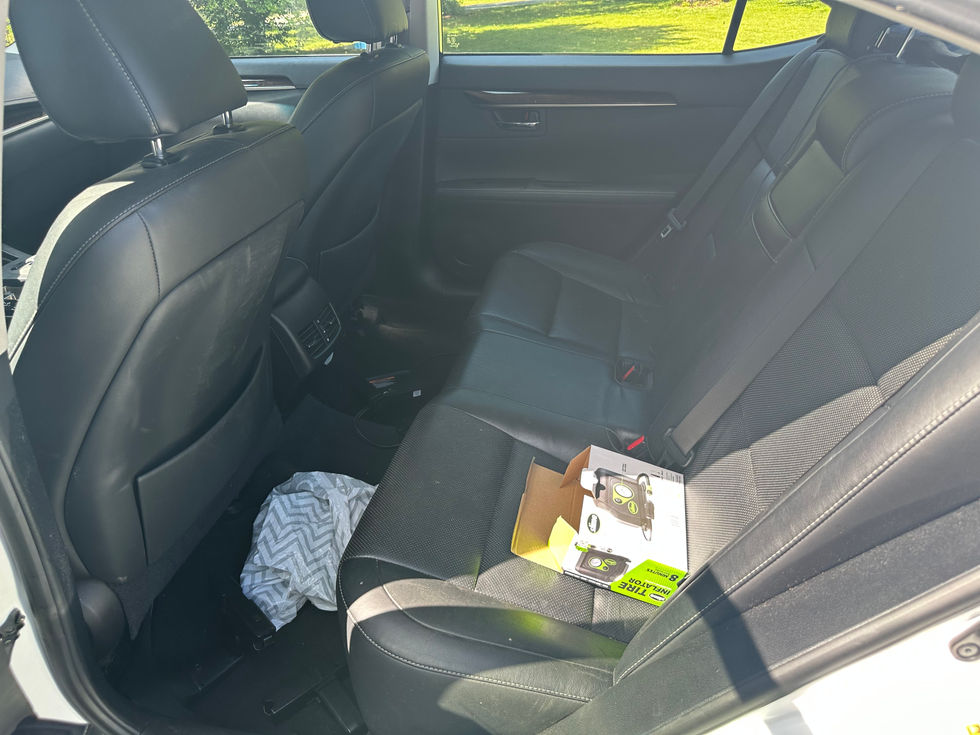 2014 Lexus ES350.jpg