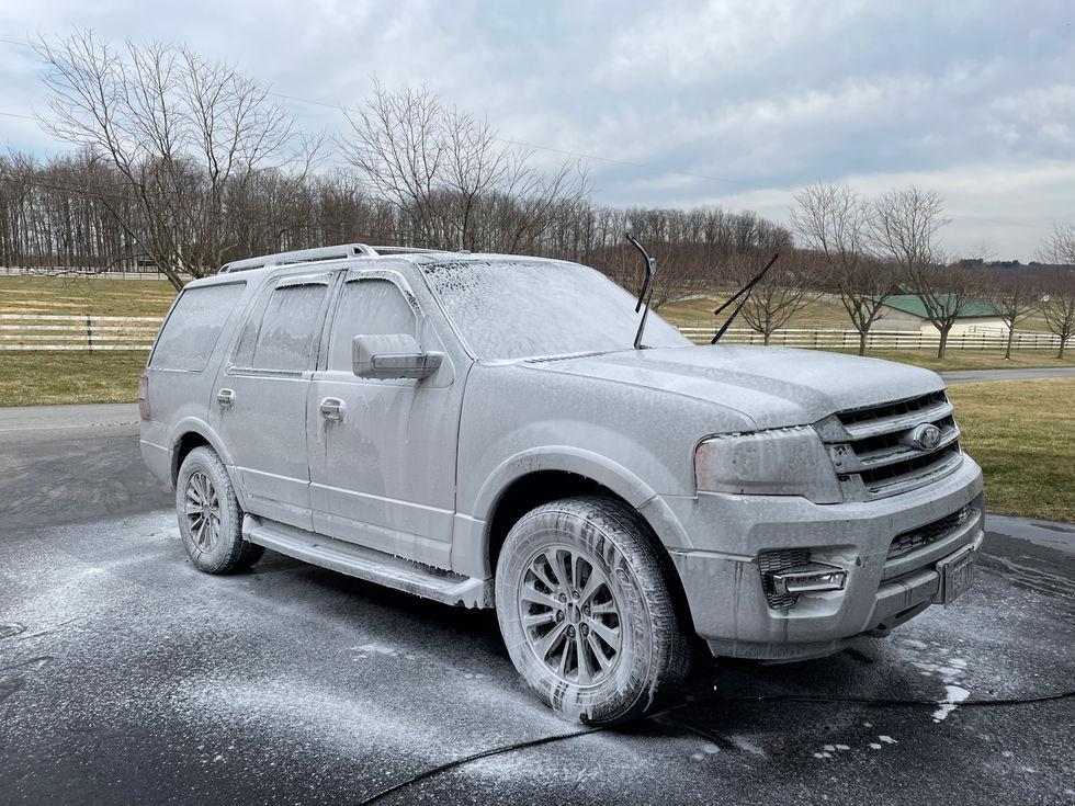 2015 Ford Expedition XLT.jpg